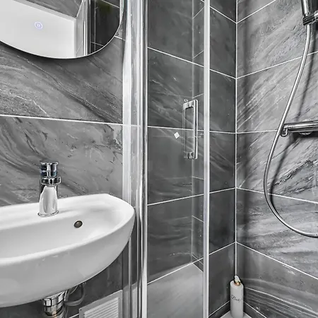 Studio Renove Cosy Metro Paris 2pers Wifi * Clichy